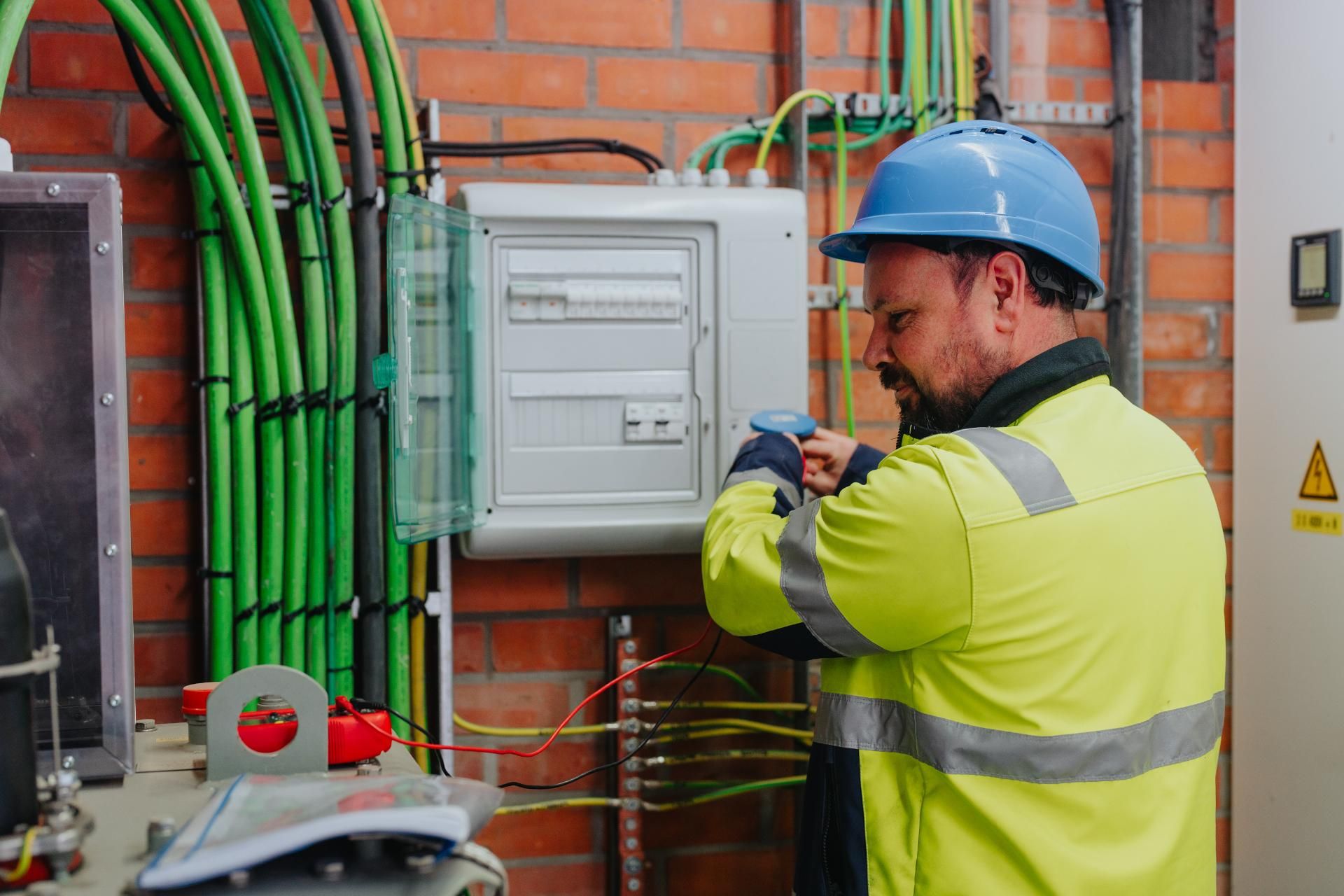 Bij nuyts elektriciteitswerken kun je altijd rekenen op een vakkundige uitvoering van je project